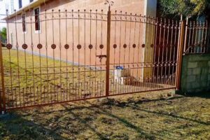 Herrer&iacute;a y Alumino Grupo Mart&iacute;nez