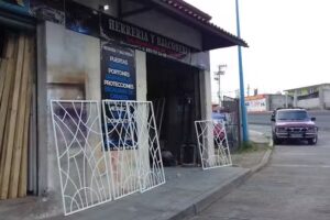 Herrería y Balconeria ” La Armadura de Hierro”