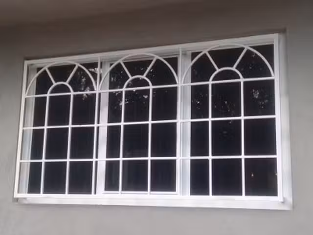 Herrer&iacute;a y balconeria &ldquo;meny&rdquo;