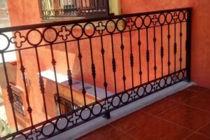 Herrer&iacute;a y Plomeria Mor&oacute;n