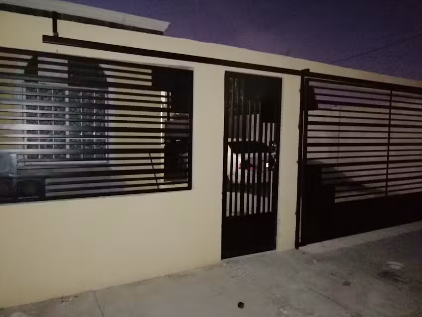 Herrer&iacute;a y servicios barraza