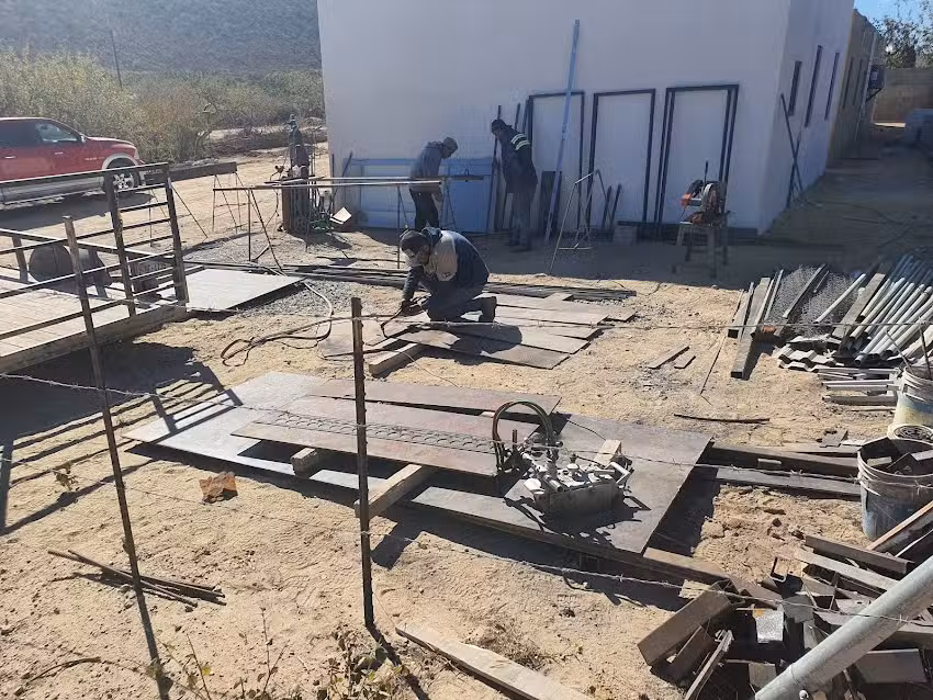 ICOM INGENIERIA Y CONSTRUCCION DE ESTRUCTURAS METALICAS