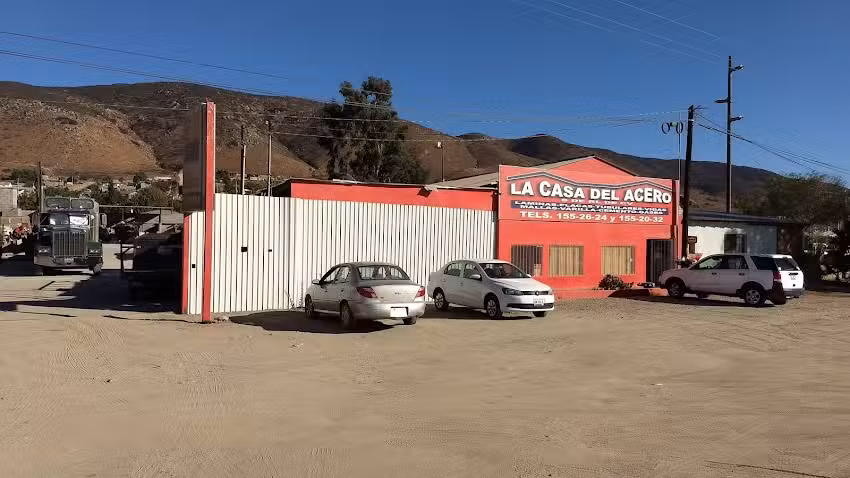 LA CASA DEL ACERO