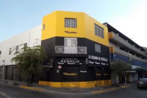 LA ESQUINA DEL HERRAJE