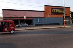 LA FERRE Juchit&aacute;n