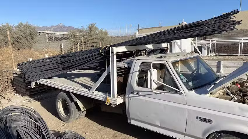 Lola Aceros y Cementos