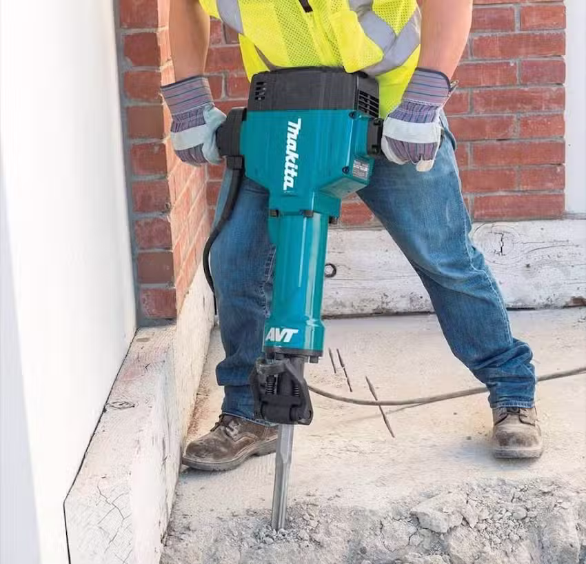 Maquinaria y Construcci&oacute;n ARTHKAMP