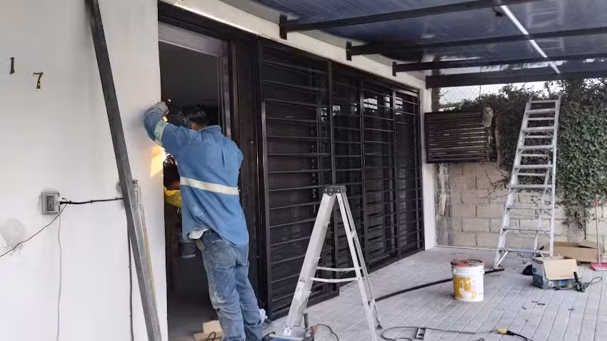 MENBIOTEC TALLER DE HERRERIA