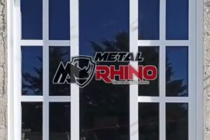 METAL RHINO HERRER&Iacute;A Y ALUMINIO