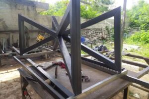 MID Bases Metálicas Para Mesas