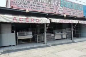 muebles de acero inoxidables