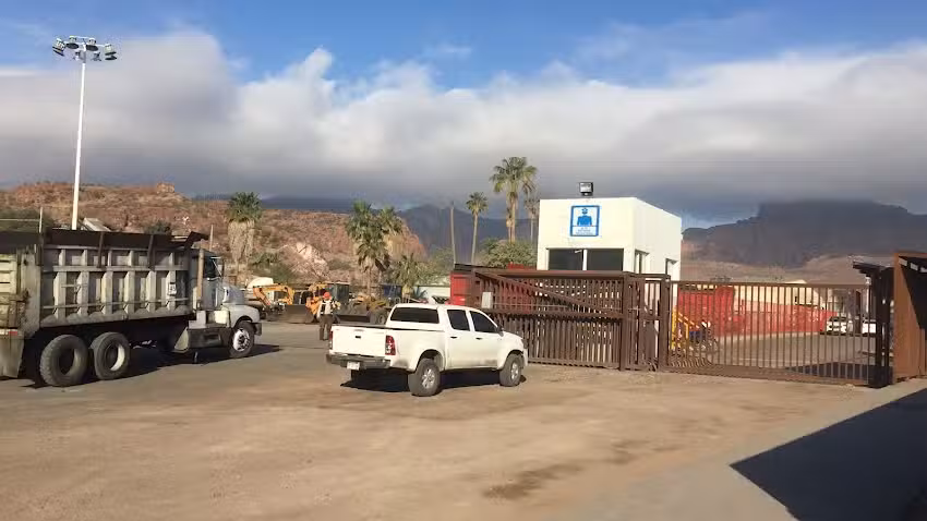 Oficinas Multimodal Aceros de Sonora