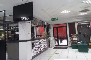 Perfiles y Herrajes (Matriz)