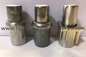 Regatones Niveladores de Acero Inoxidable