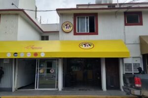 Salads & chicken Food