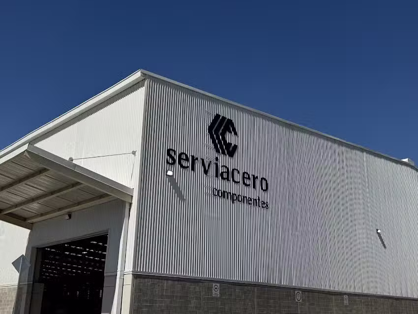 Serviacero Componentes