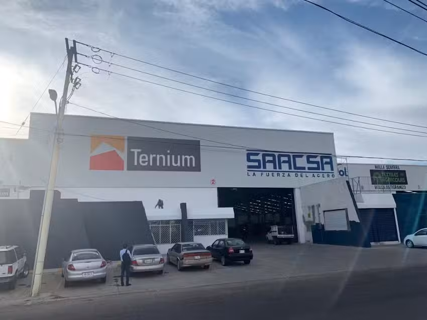 Surtidora de Alambres y Aceros del Centro (Piva)