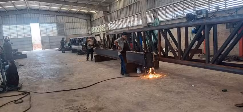 TALLER A&B CONSTRUCCIONES/GMS ESTRUCTURAS
