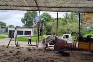 Taller de aluminio, herrería y soldadura “Carcust”