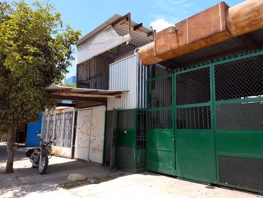 Taller De Herreria, Construcciones Y Proyectos