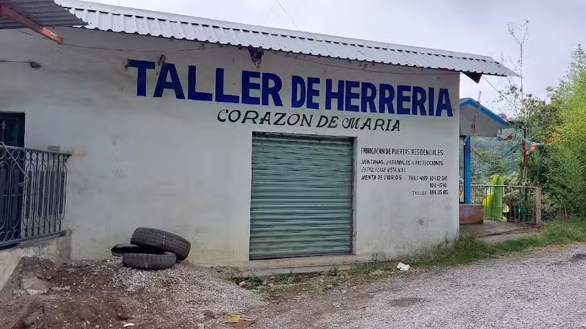 Taller de Herrer&iacute;a Coraz&oacute;n de Mar&iacute;a