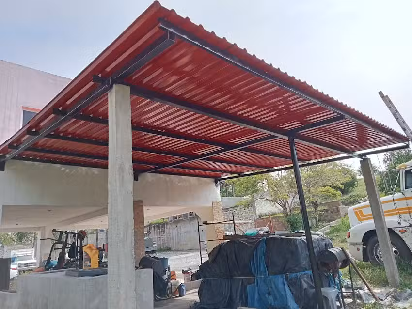 Taller de herrer&iacute;a &ldquo;Izaval&rdquo;