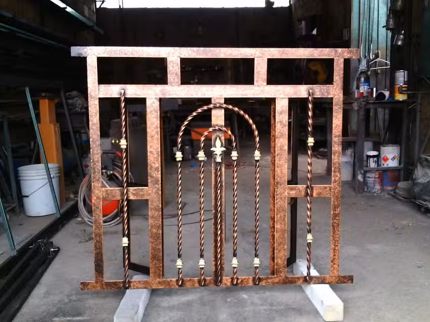 Taller de herreria la salvaci&oacute;n de dios