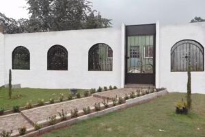 Taller de herrer&iacute;a los Morales 2