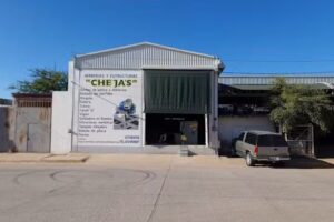 TALLER DE HERRERIAS Y ESTRUCTURAS CHEJA&acute;S