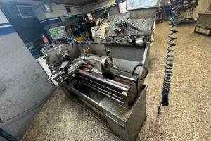 Taller De Torno Industrial TIR (Maquinados Industriales Y Soldadura)