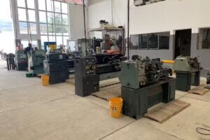 Taller de Torno \\ Maquinados y Reparaciones QUINDIE