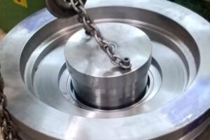 Taller de Torno (Moldes y Troqueles) Grupo Industrial Vals