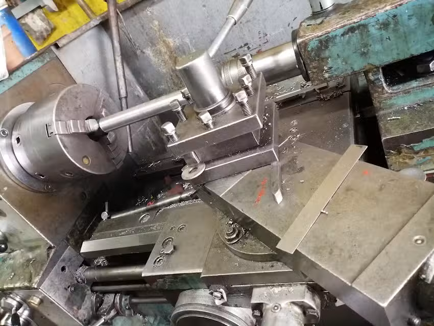 Taller de Torno y Soldadura Cayetano Vargas