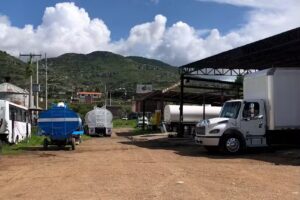 TANQUES DE ACERO Y CAJAS DE VOLTEO SIOUX