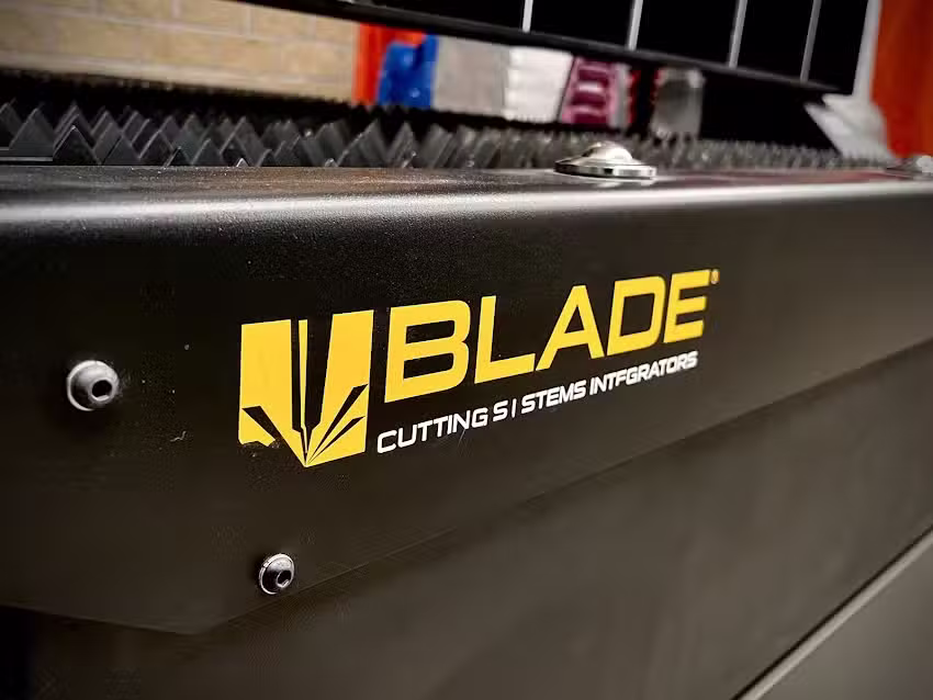 TECNOCORTE Celos&iacute;as met&aacute;licas con corte l&aacute;ser en Oaxaca