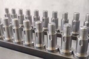 Torno maquinados rdz