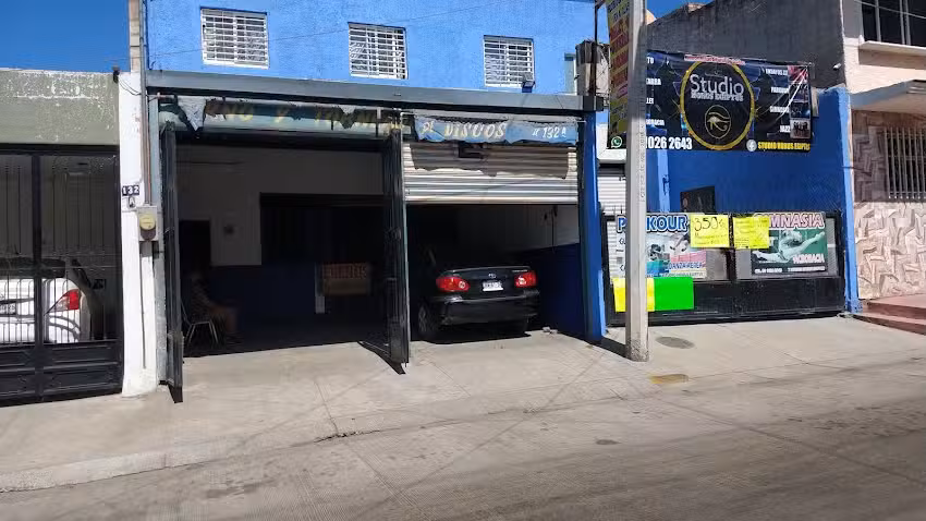 Torno rectificaci&oacute;n y soldadura Zalatitan