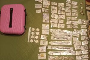 VENTA DE JOYER&Iacute;A DE ACERO INOXIDABLE