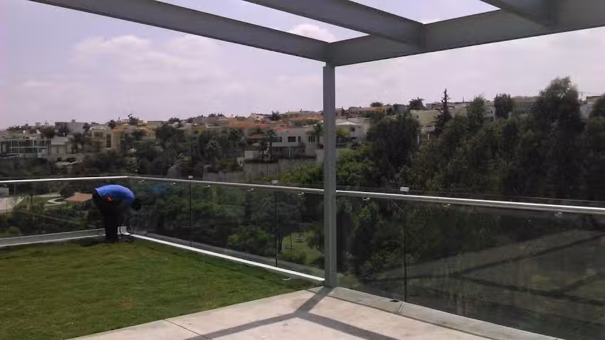 VENTANAS DE ALUMINIO Y HERRERIA