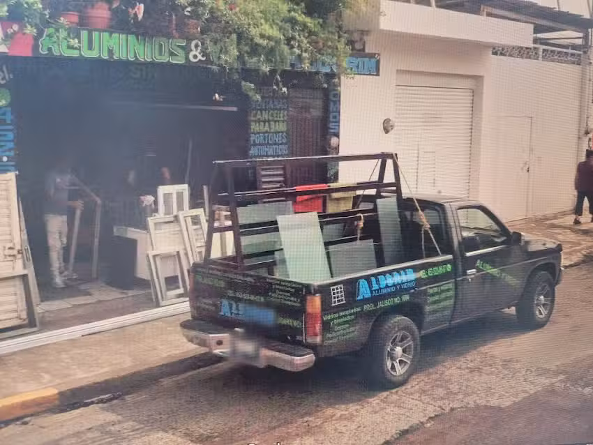 Vidrios Y Aluminios Alucrim