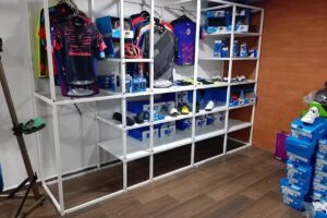 WRG Estructuras de metal, Estantes para negocio, Sillas de Herreria, Mesas, Herrajes.